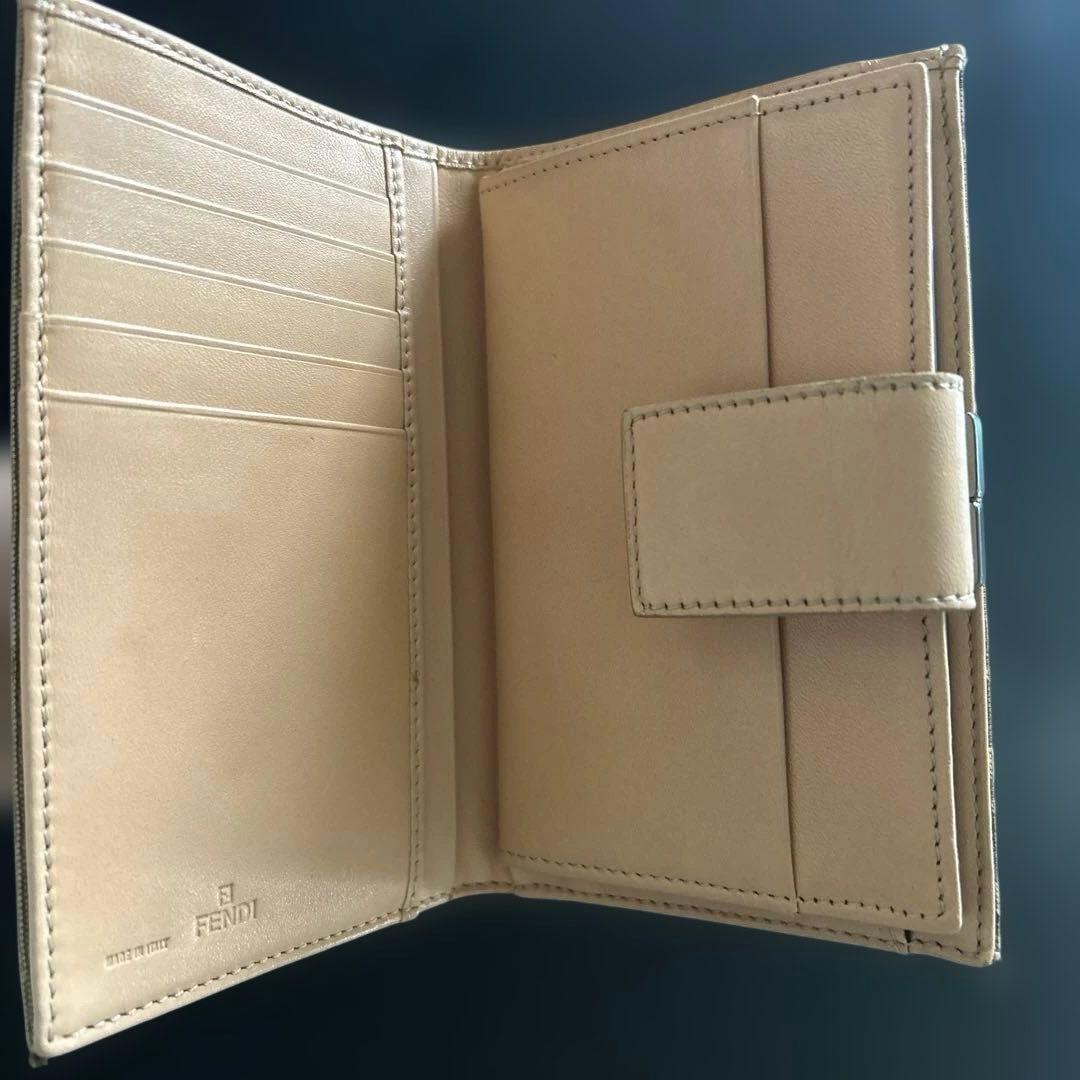FENDI 二つ折り財布 ベージュ ブラウン
