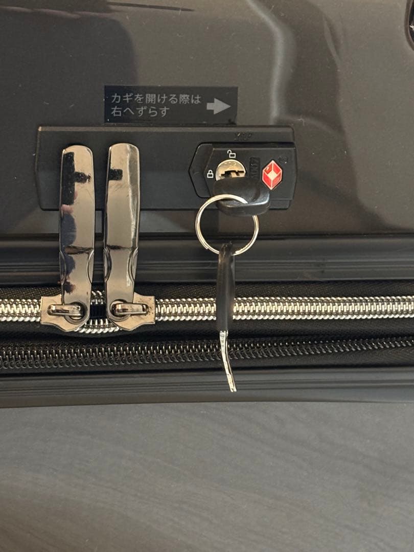 キャリーケース 大型 ブラック スーツケース