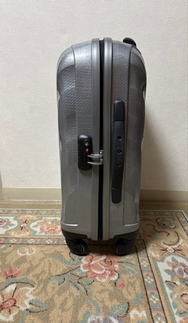 Samsonite サムソナイト コスモライト スピナー スーツケース