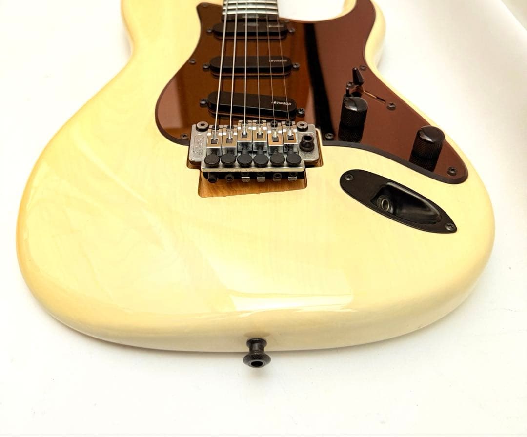 【整備品】BLADE LEVINSON R ブレード エレキギター