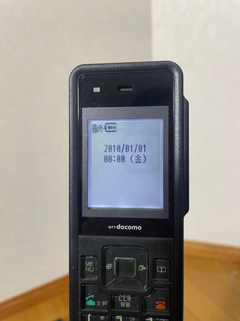 【未使用に近い】NTTドコモ 衛星可搬端末01 J10-0007