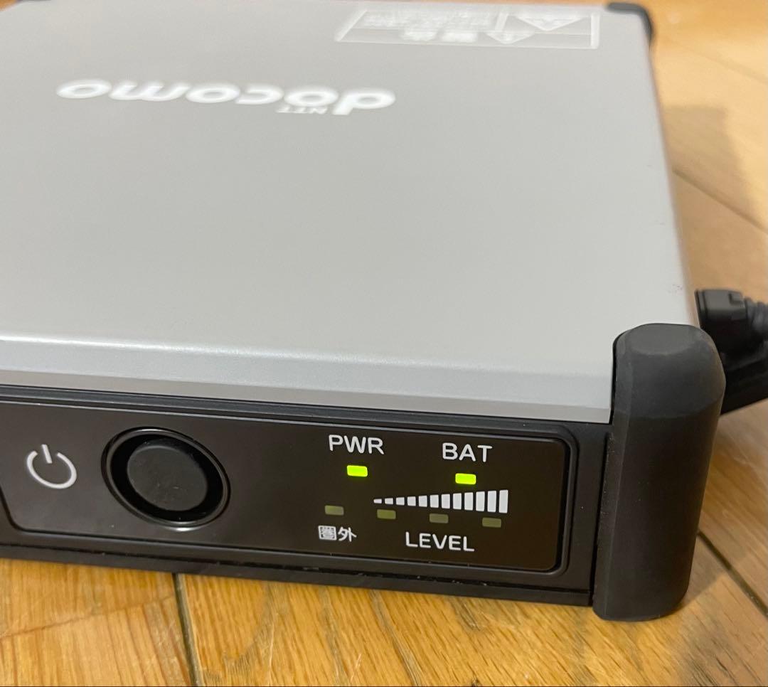 【未使用に近い】NTTドコモ 衛星可搬端末01 J10-0007