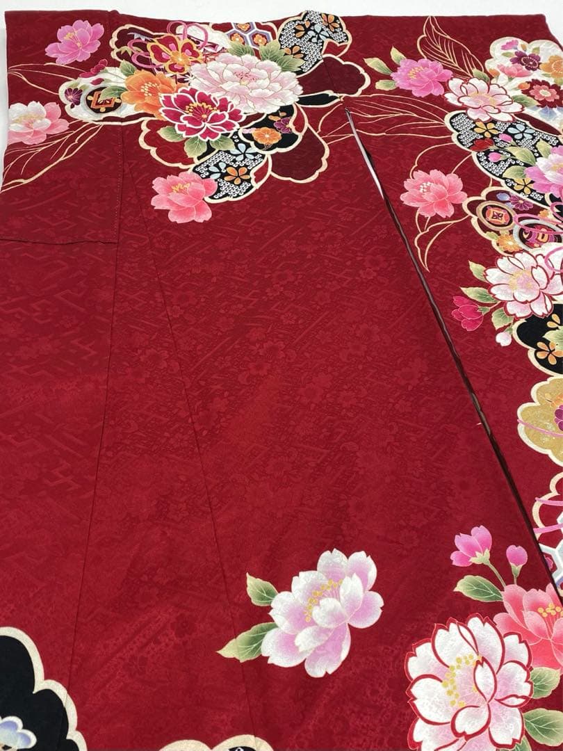 振袖 豪華 金彩 紋意匠 牡丹 大輪 身丈167cm パールトーン加工済