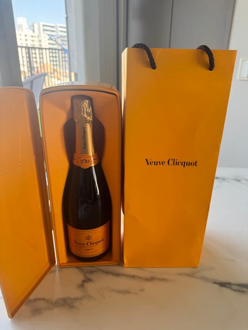 Veuve Clicquot 250周年記念 ブリュット