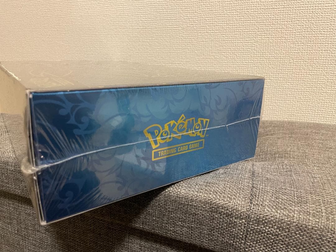 英語版 メガリザードンx ウルトラ プレミアム コレクション ボックス 新品