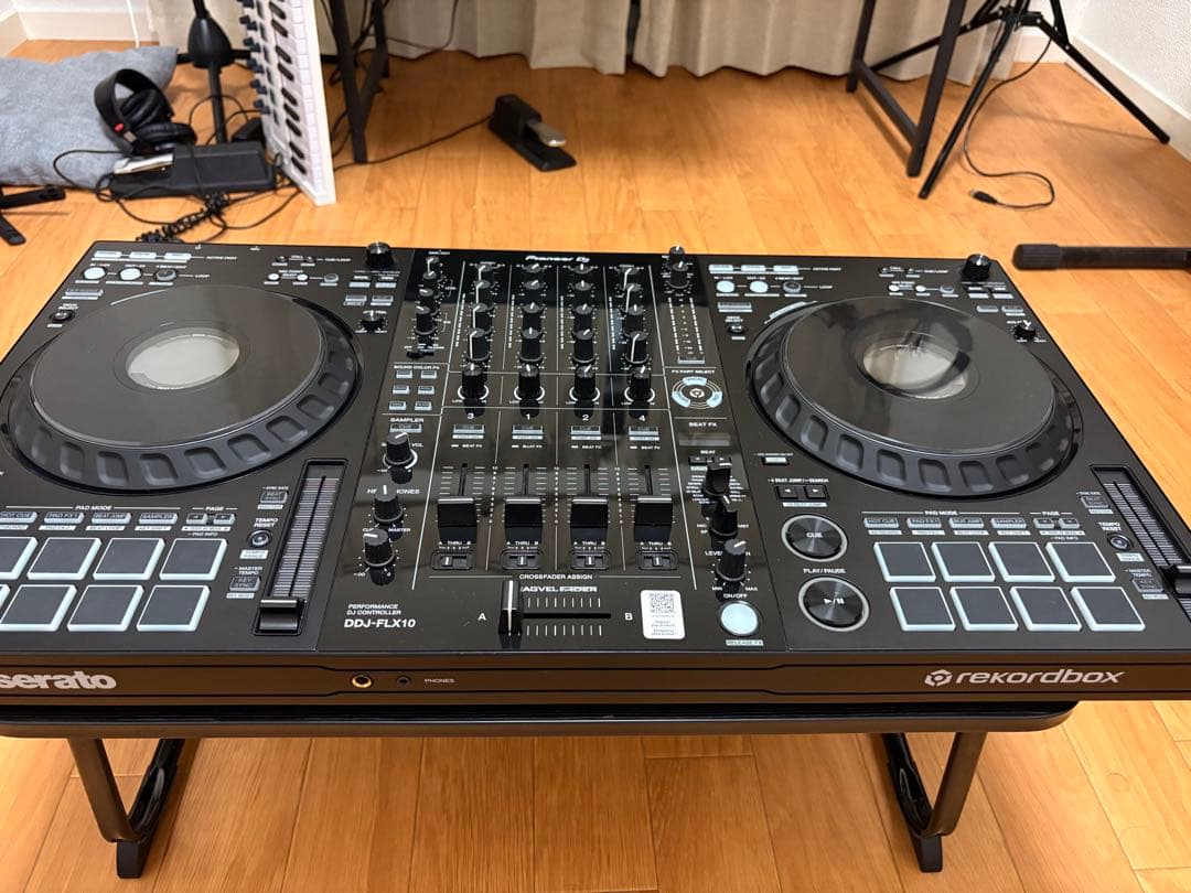 Pioneer DDJ-FLX 10 DJコントローラー