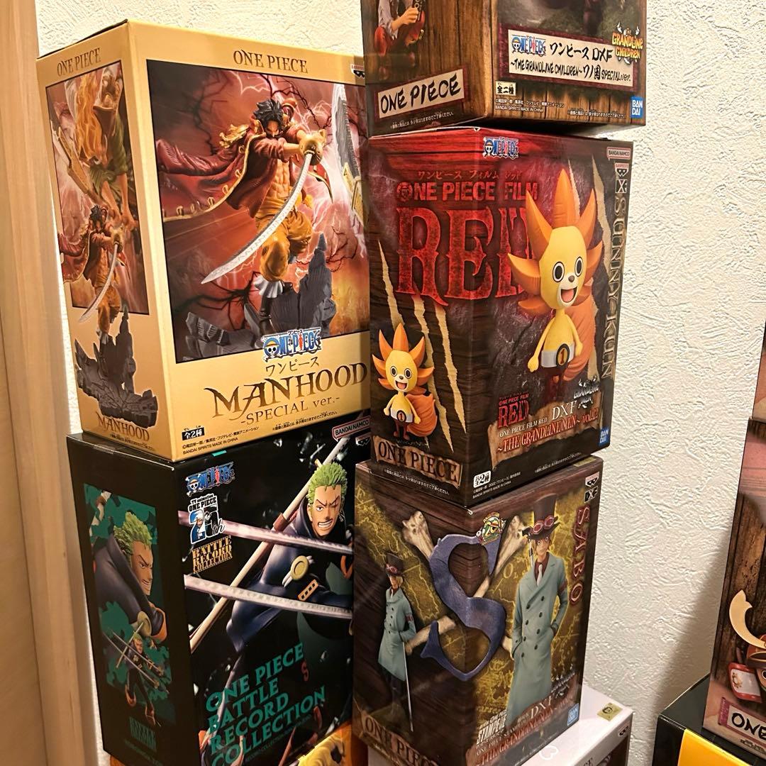 ②まとめ　大量　フィギュア　21個セット　プライズ　ワンピース　NARUTO 他