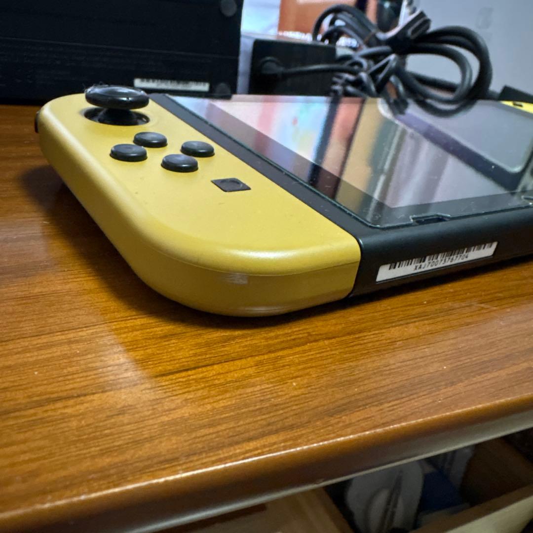 【動作確認済み】Nintendo Switch 任天堂 ピカブイデザイン