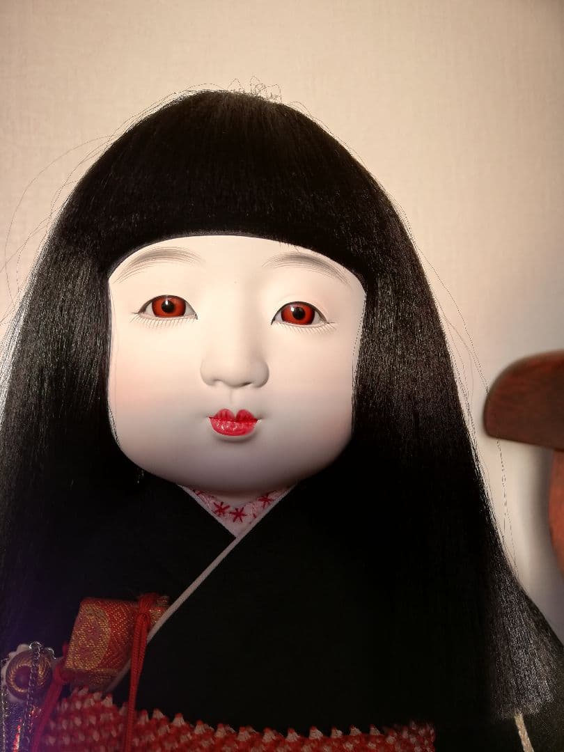 値下げ実施!「希少品」手刺繍　市松人形 　黒い衣装 扇子刺繍