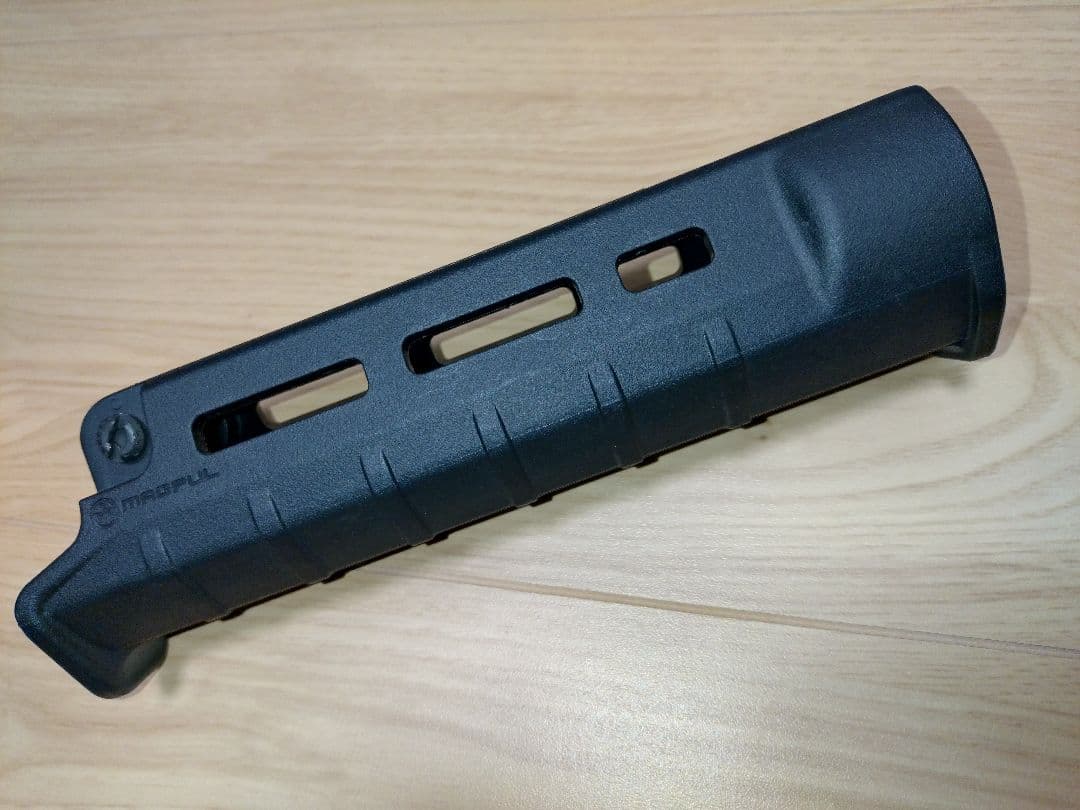 z*i様 MAGPUL 実物 SLハンドガード mp5