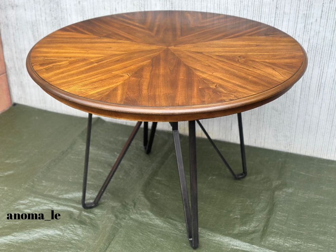 【ラウンドテーブル】Ashley　furniture　アメリカンスタイル