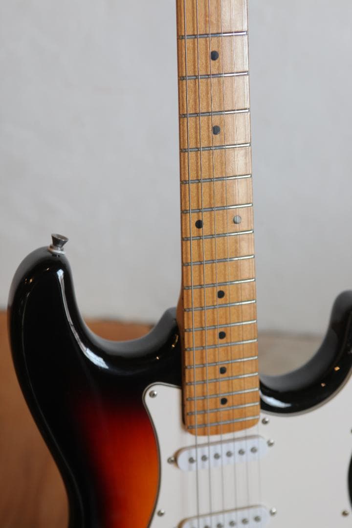 ストラトタイプ　サンバースト 調整済み