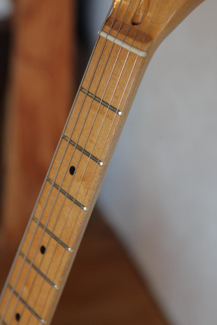 ストラトタイプ　サンバースト 調整済み