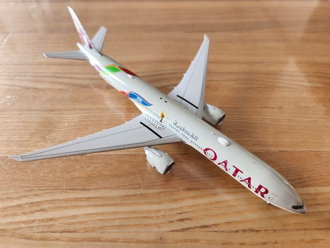 1/400 カタール航空 777-300ER A7-BAX ダイキャスト
