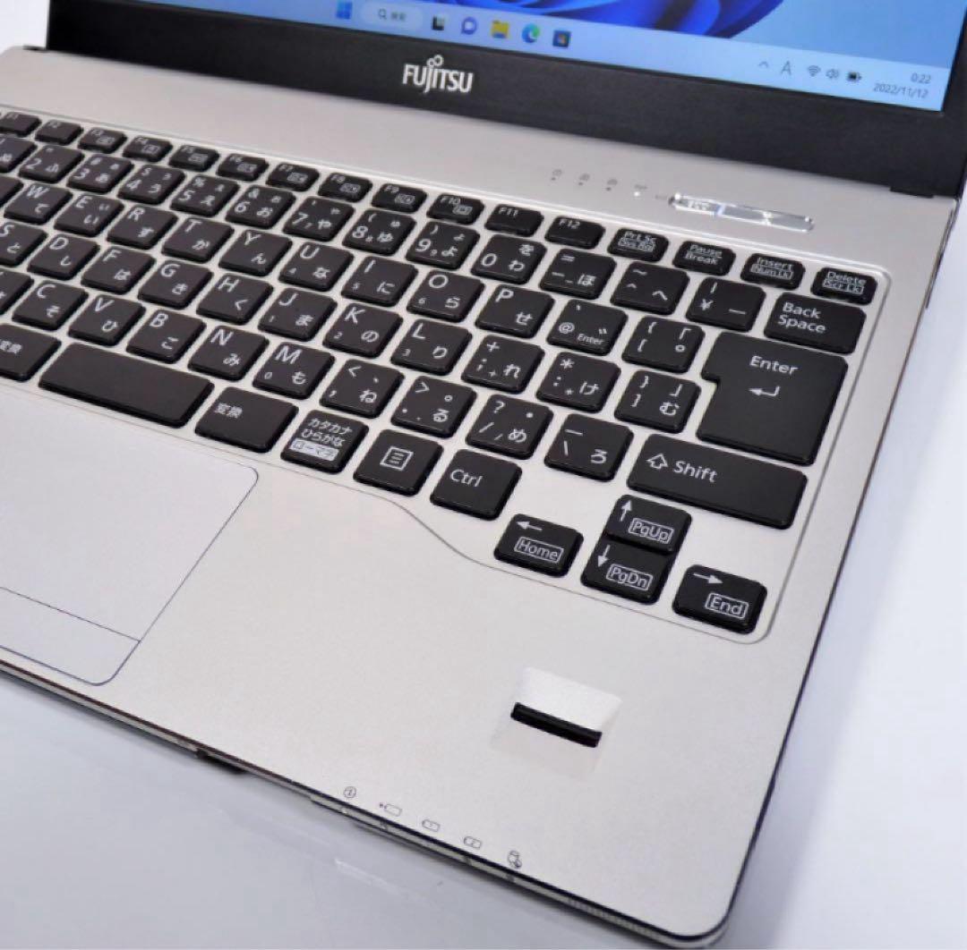 ❣️神速モバイル✨第８世代コアｉ５に高速ＳＳＤ２５６ＧＢ＆１６ＧＢメモリ／カメラ付