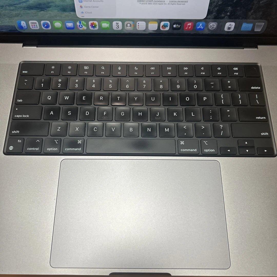 新年セールMacBookPro 16インチ M1 16/500GB 16core