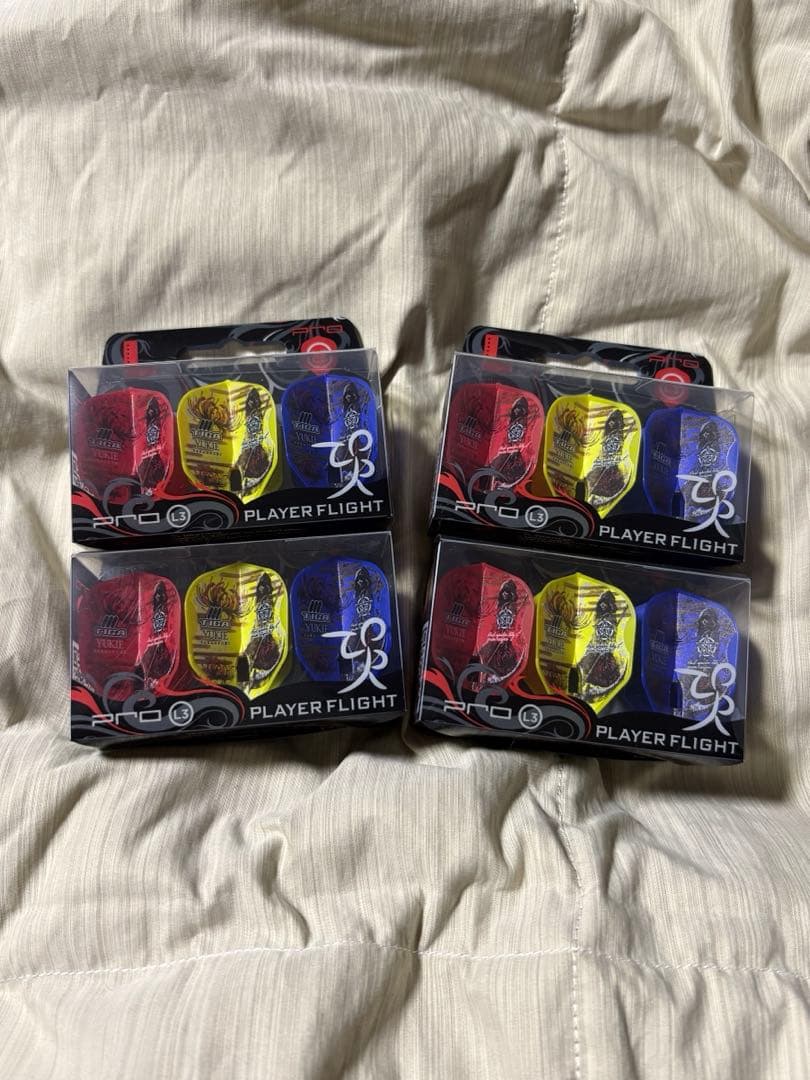 坂口優希恵モデル 2024 エスダーツ限定 ダーツフライト 4セットおまとめ売り