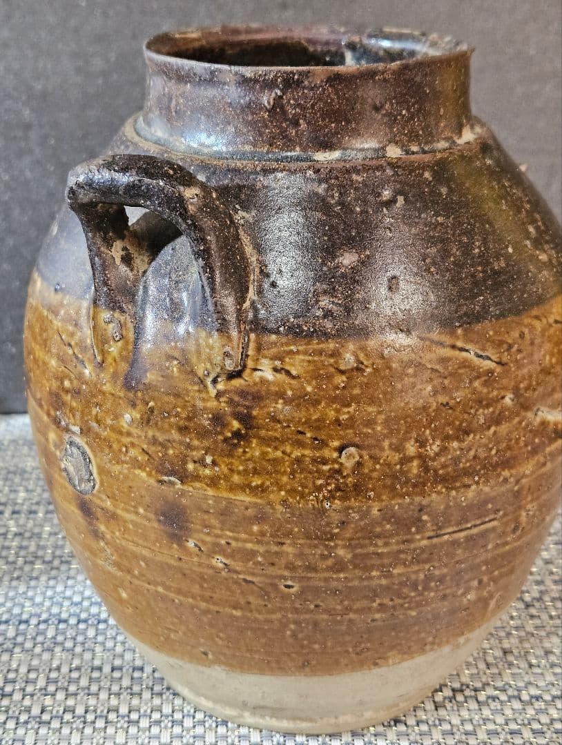 中国古陶磁器　古玩　宋時代　磁州窯系　 褐釉　双耳　胴継ぎ　壺　花入れ　伝世箱付