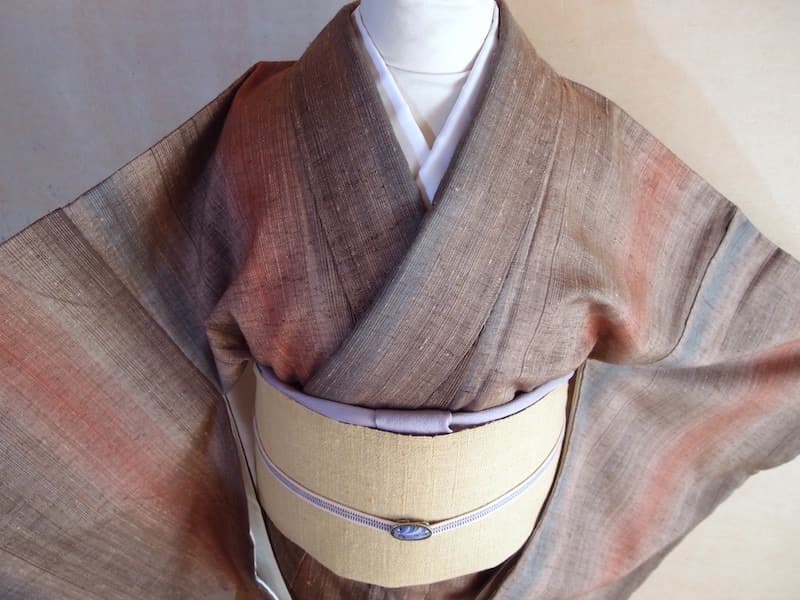 暈し織り紬着物（縦縞文）裄64,5 正絹美品