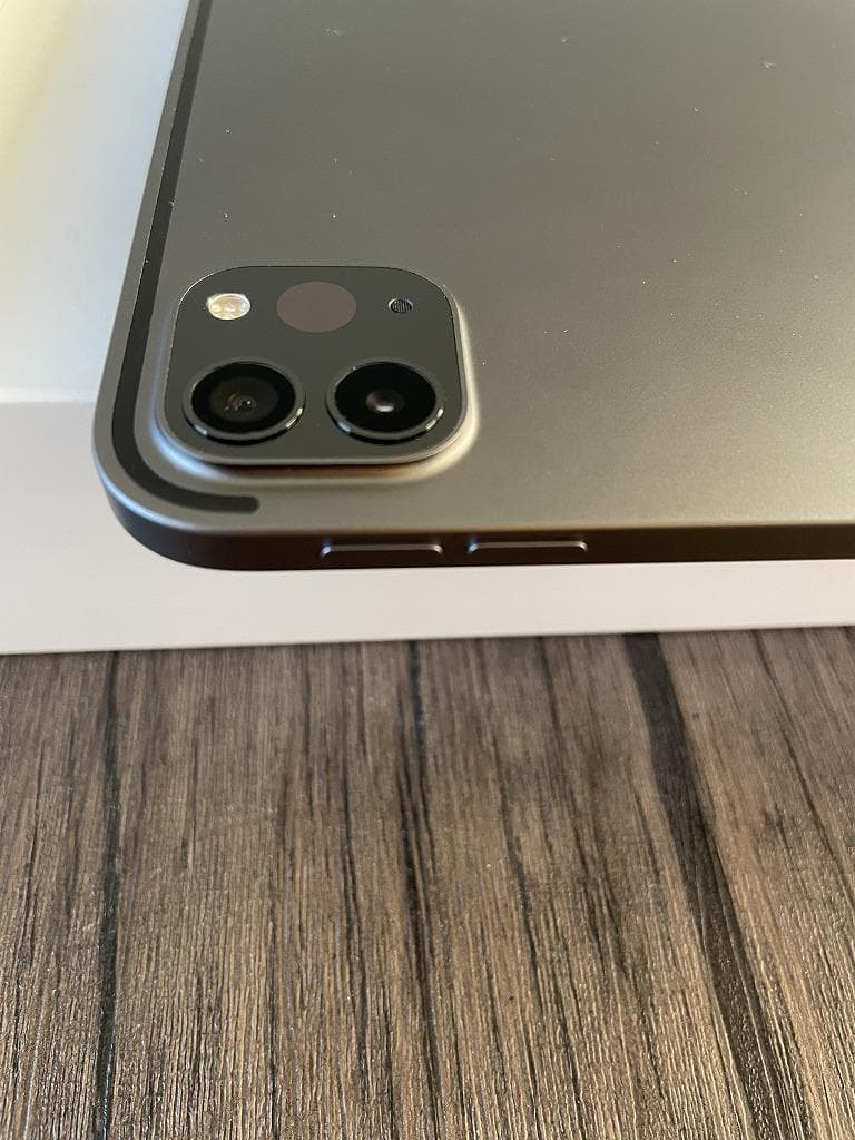 ①【美品】iPad Pro　11インチ　第3世代　Wi-Fi　128GB