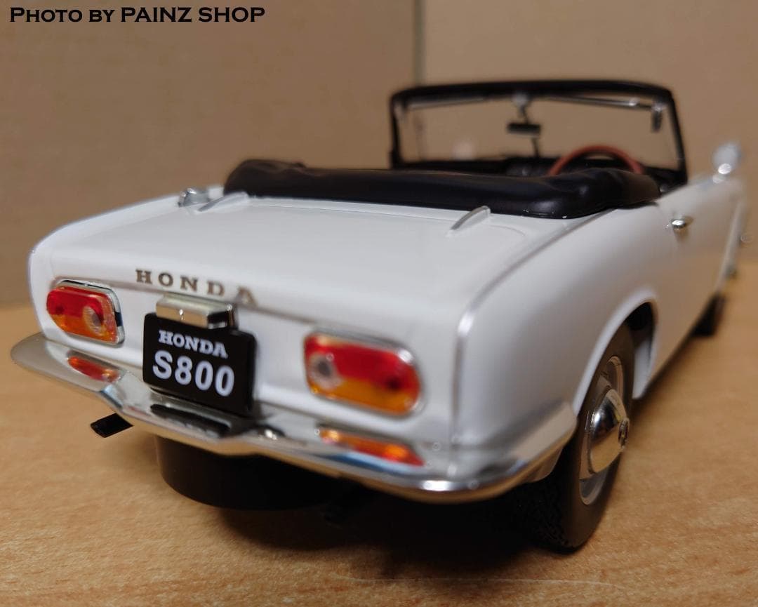 1/18 ホンダS800 ホワイト コンバーチブル ダイキャスト製ミニカー