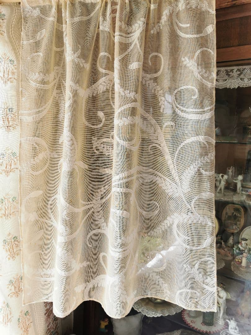 アンティークマドラスレース 麦の穂と葉 アプリコット＆アイボリー カーテンパネル
