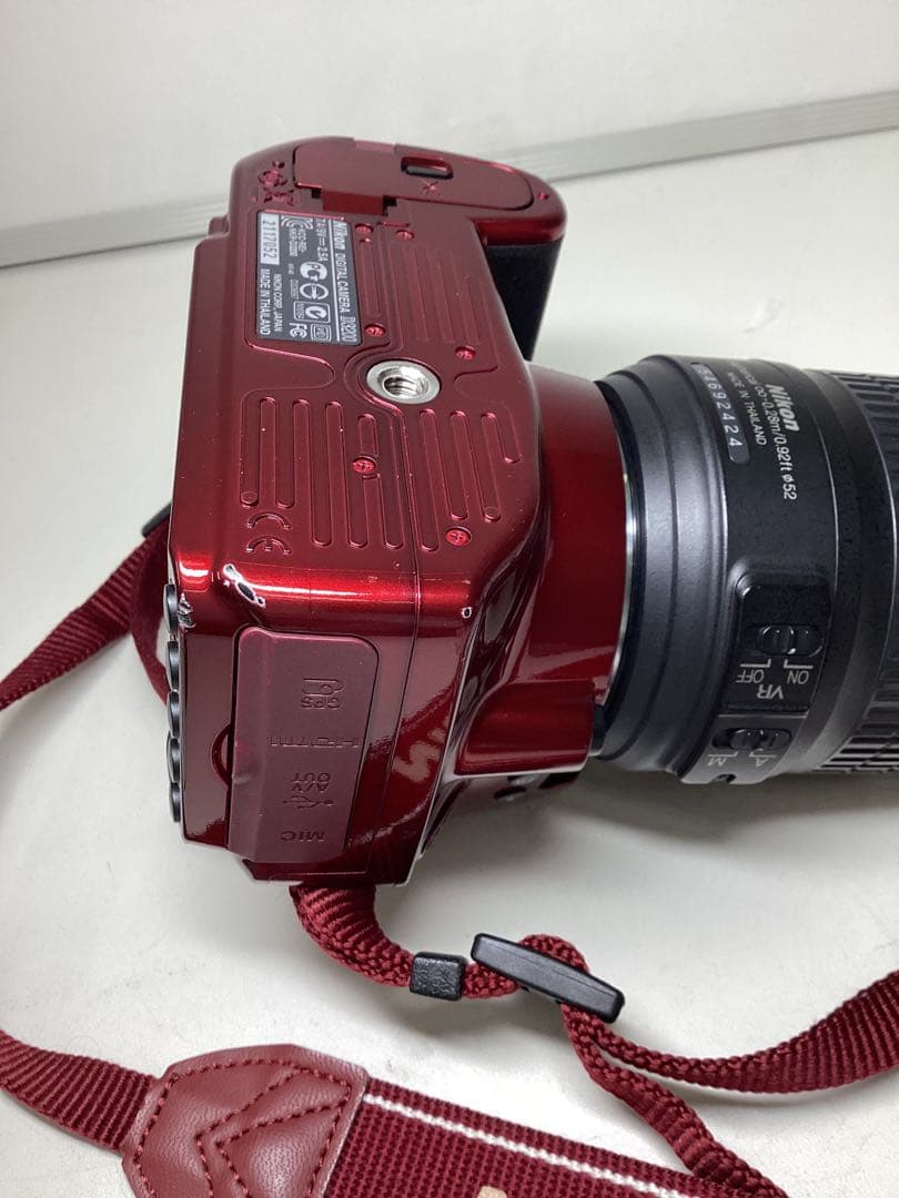 た*る様 Nikon D3200 デジタル一眼レフカメラ レッド　撮影可能