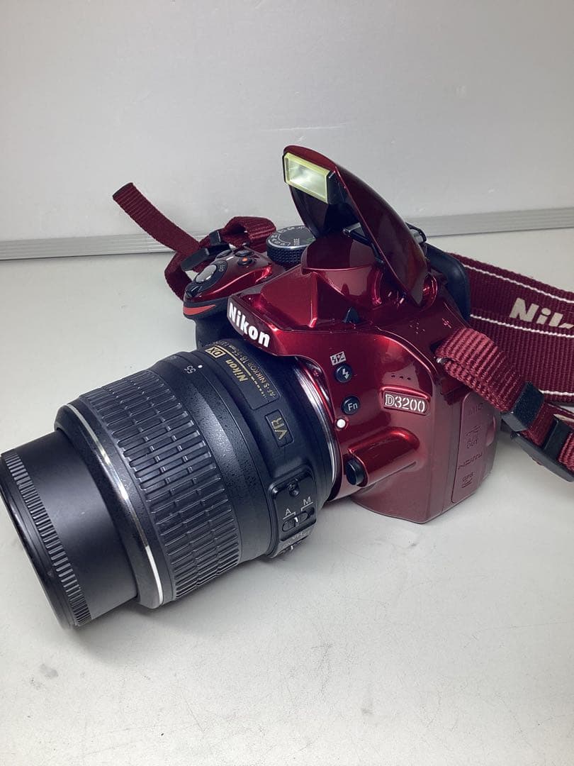 た*る様 Nikon D3200 デジタル一眼レフカメラ レッド　撮影可能
