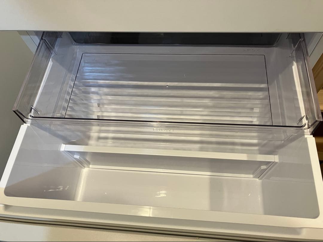 2025年製Panasonicチルド付冷蔵庫 【NR-C33ES1L-W】左開き