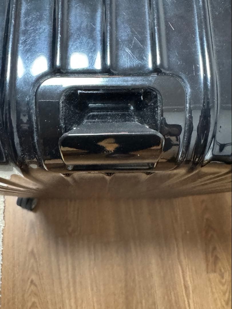 リモワ 870.70 サルサデラックス 78リットル4輪