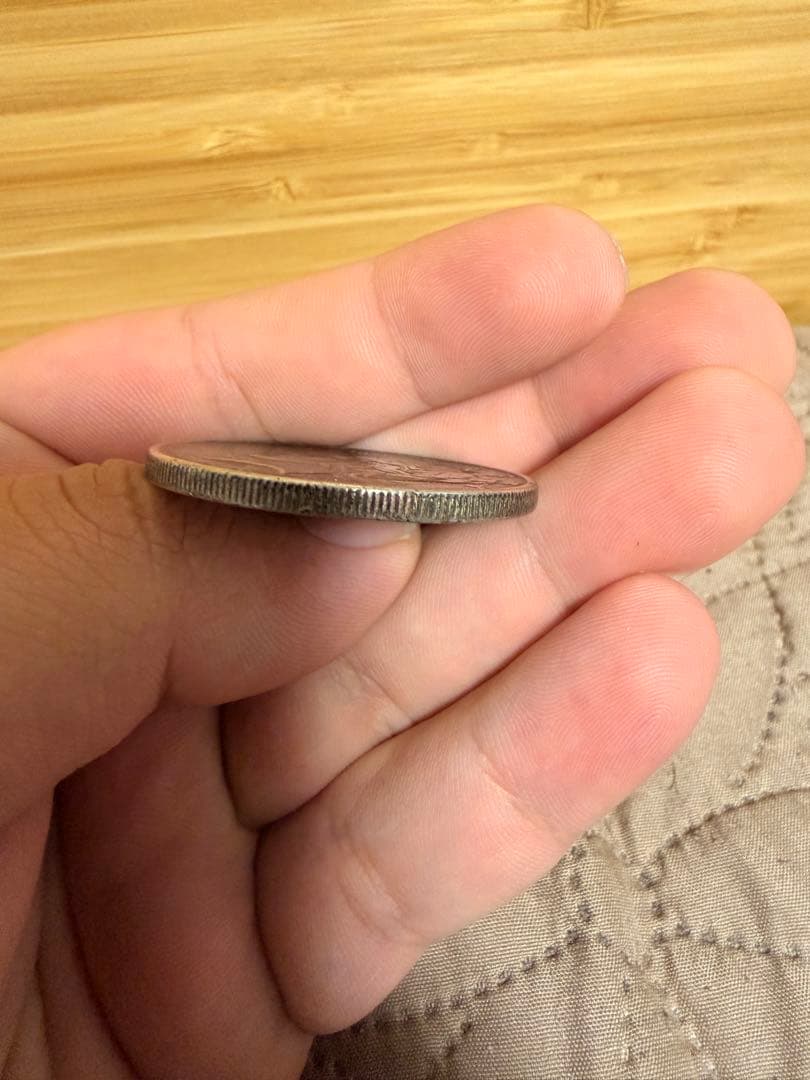 リバティ 旧貨幣 ワシデザインピース1ドル銀貨1922年!!!