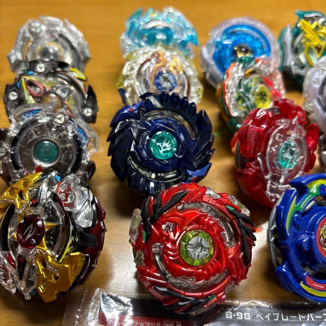 ✴︎レア入り✴︎ベイブレード　30点セットまとめ売り