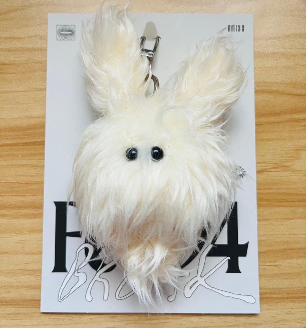 NMIXX Fe3O4 BREAK 限定版 モケモケ キーホルダー　へウォン