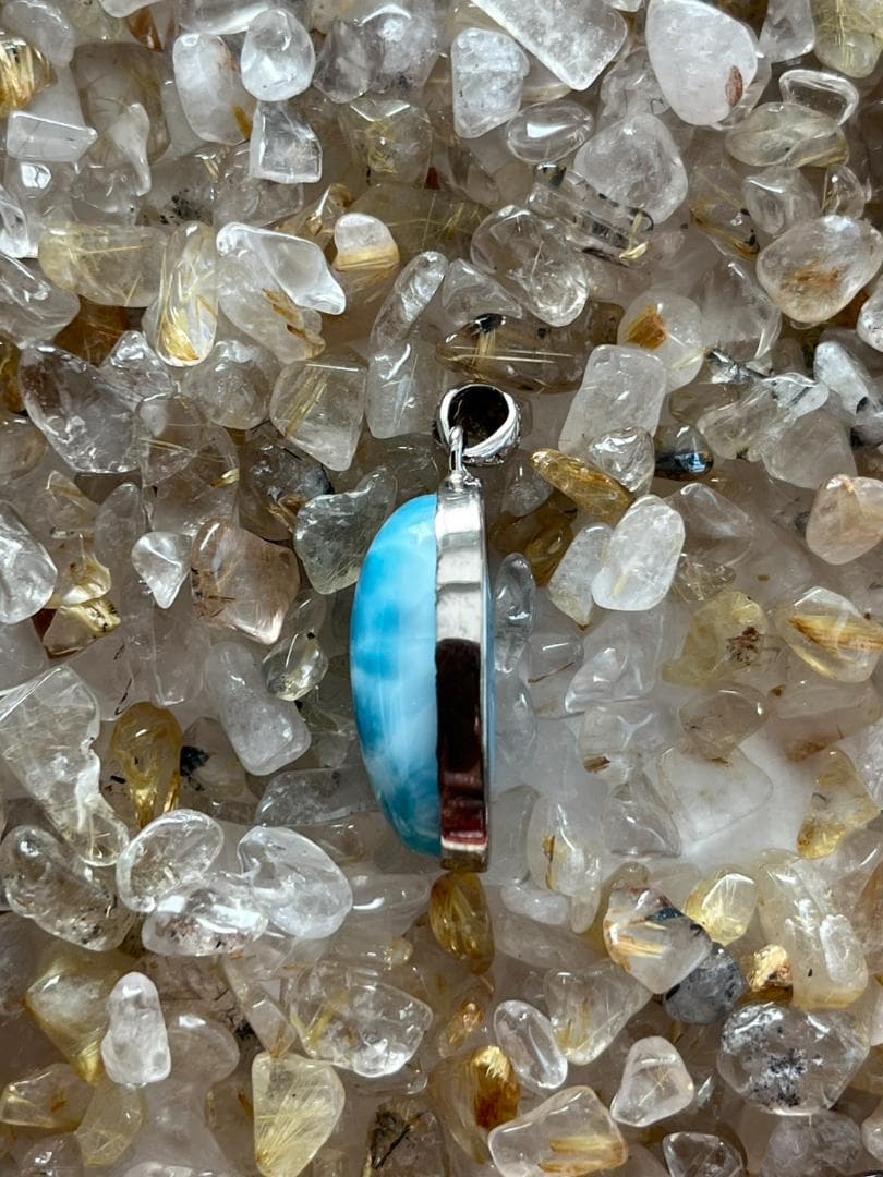 momo出品。極美！！ラリマー ペンダント ヒーリング 海 癒し イルカ