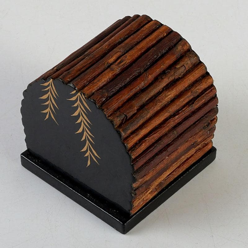 茶道具　一峰作　柳蒔絵　烏帽子香合　共箱　V　9529