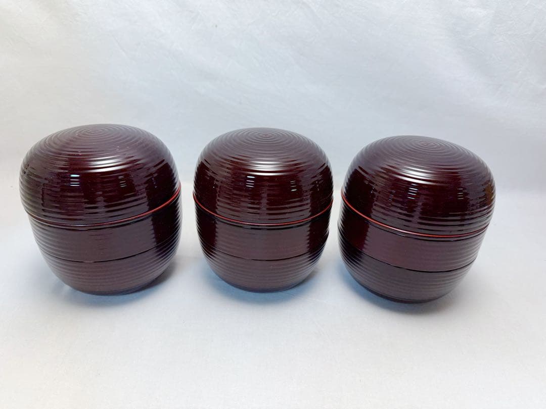 ほぼ未使用 茶道具 溜塗 内朱 信玄弁当 三段弁当箱 千筋 内朱 三客 紙箱