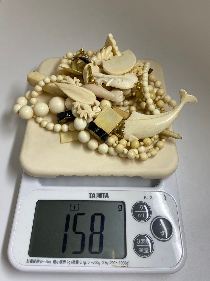 極上　アクセサリー　158g 東K8-0111☆2F タサオ