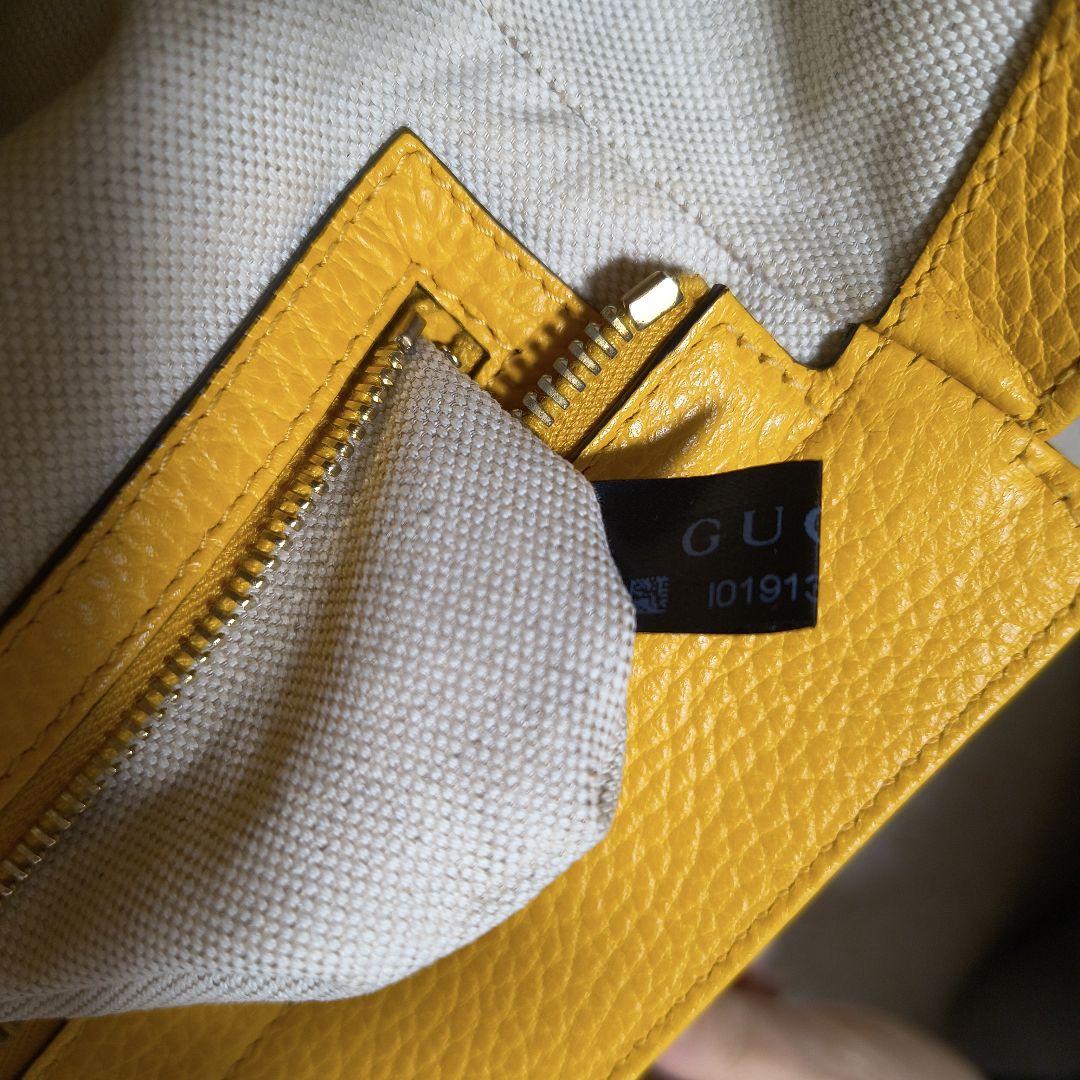Gucci スウィング ミニ ハンドバッグ 2wax ショルダーバッグ イエロー