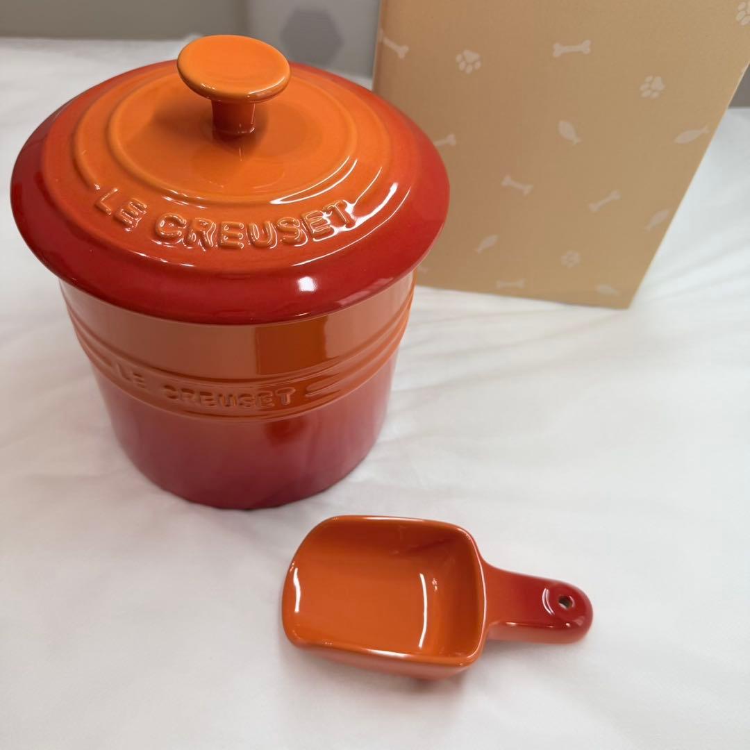 新品　オレンジ　ル・クルーゼ　ペット　ペットフード　ドライフード　スクープ