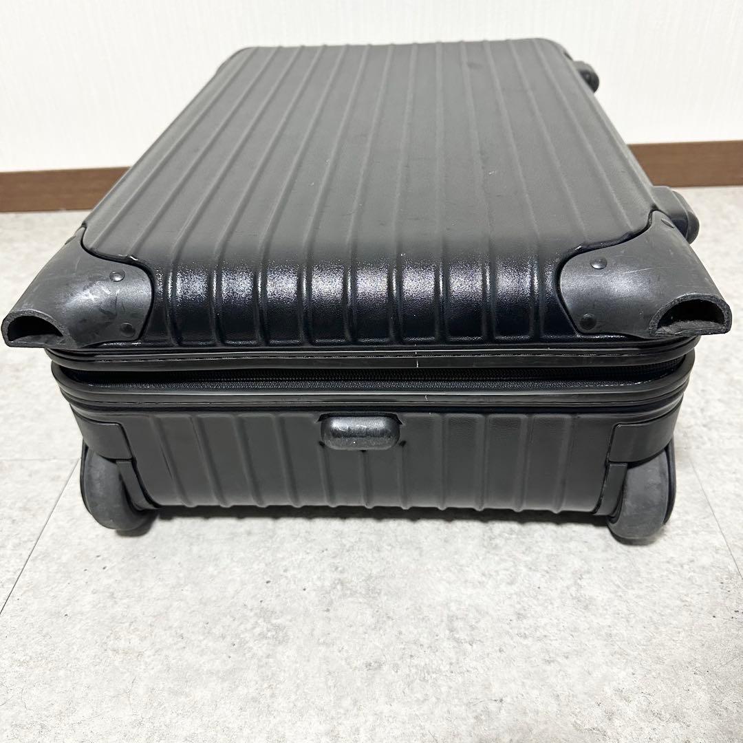 RIMOWA 851 52 salsa 2輪 黒 tsa機内持ち込み可能 35L
