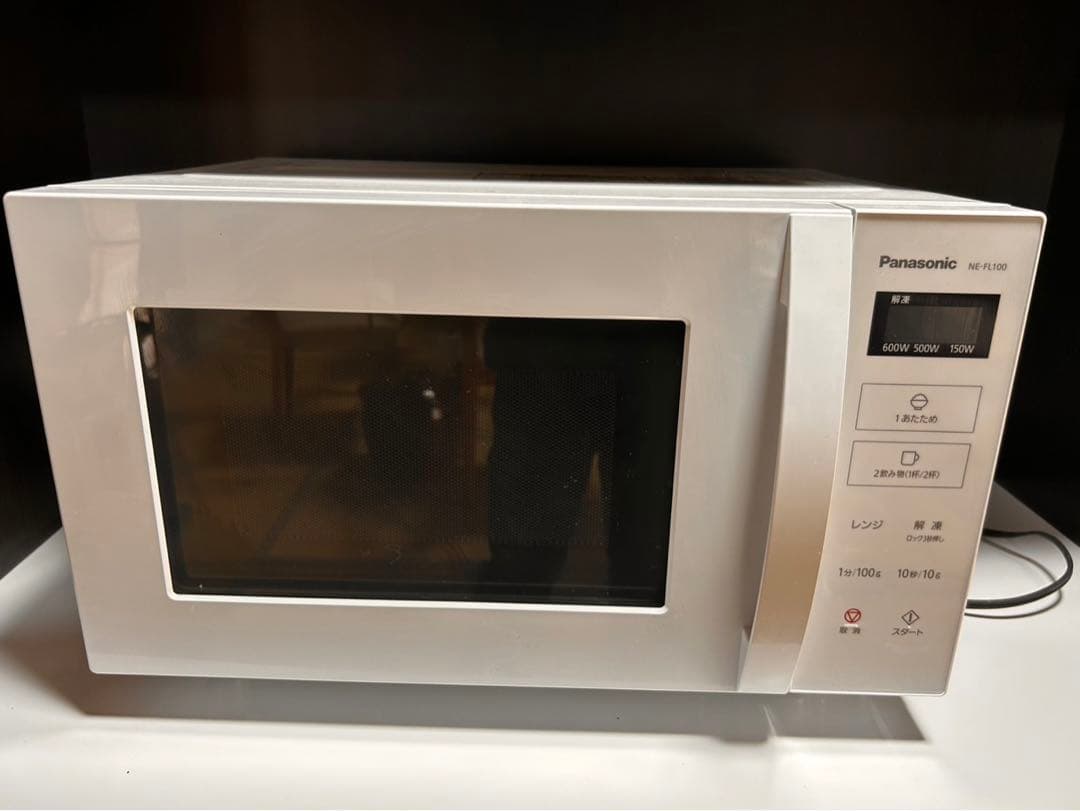 美品　Panasonic　電子レンジ　NE-FL100-W　2021年製