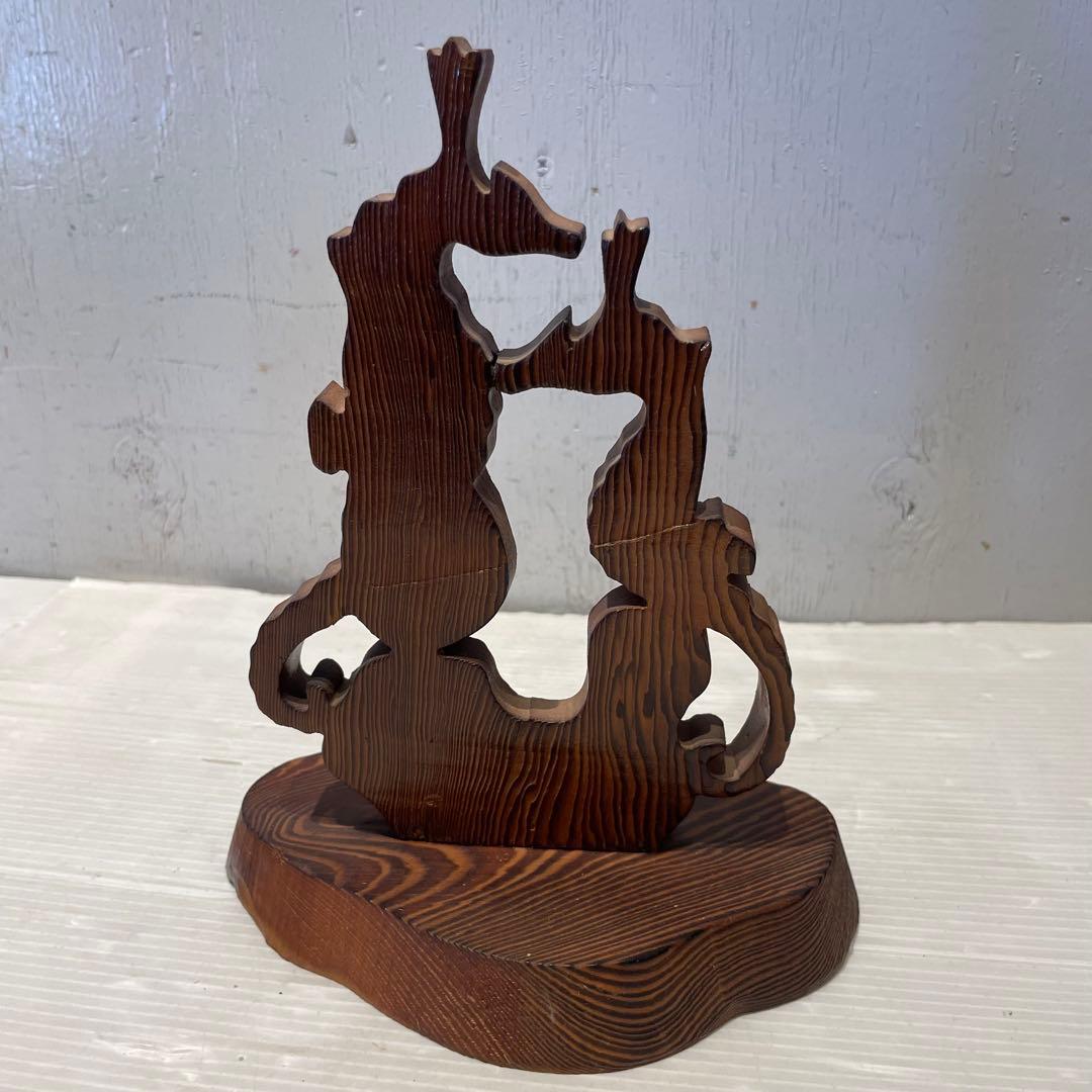 一点もの　屋久杉　希少　タツノオトシゴ　辰　置物　木製木彫り　彫刻　オブジェ