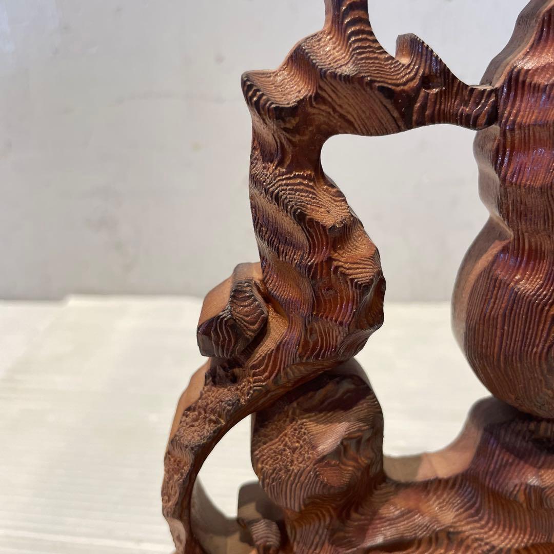 一点もの　屋久杉　希少　タツノオトシゴ　辰　置物　木製木彫り　彫刻　オブジェ