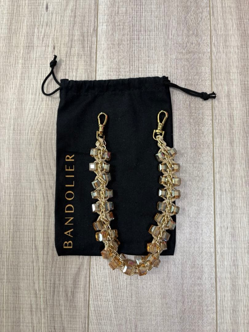 スマホアクセサリー happycloset