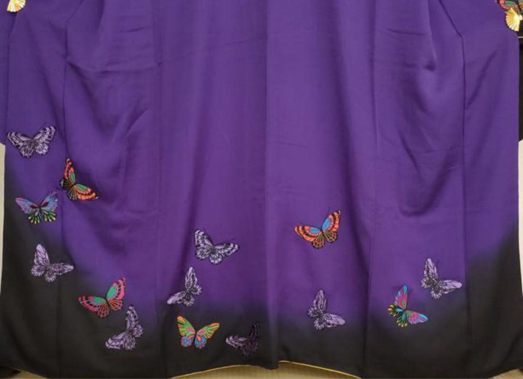 蝶の振袖セット （振袖+長襦袢+袋帯+帯締め+帯揚げ）裄68