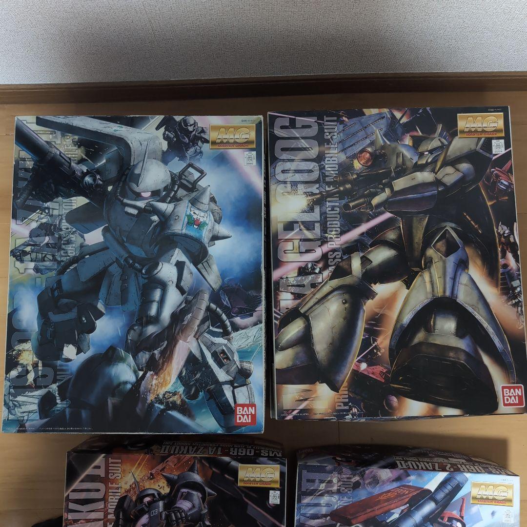 ガンプラ　mgセット　高機動型ザク　ドム　ゲルググ　ケンプファー
