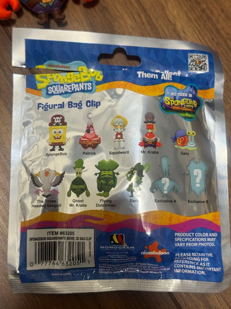 スポンジ・ボブ フィギュア型バッグクリップキーチェーン