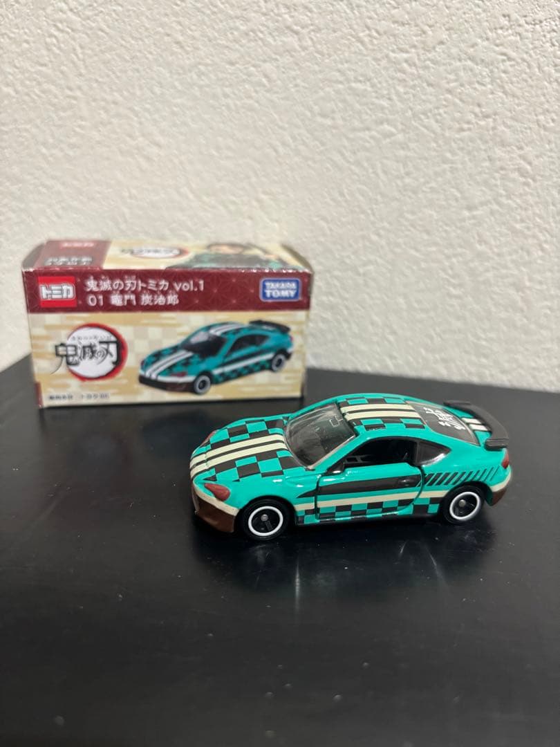 鬼滅の刃トミカ　14台セット