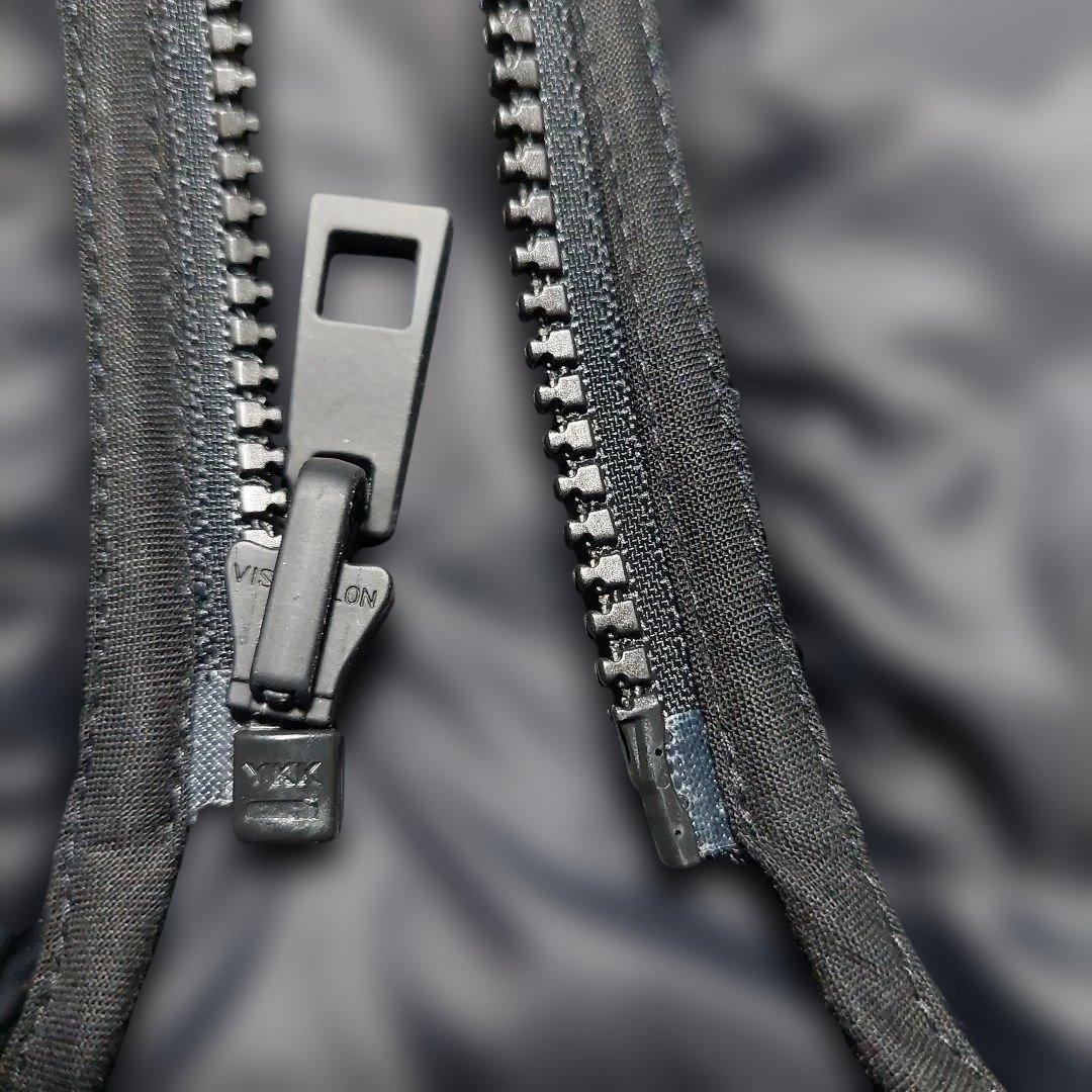 LOEWE　インナーダウン