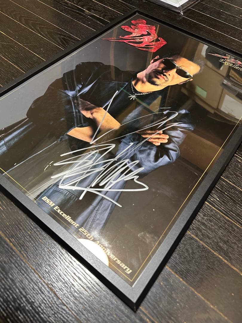 横浜銀蝿　翔　直筆サイン入り　A2 ポスター　当時品　額装付き